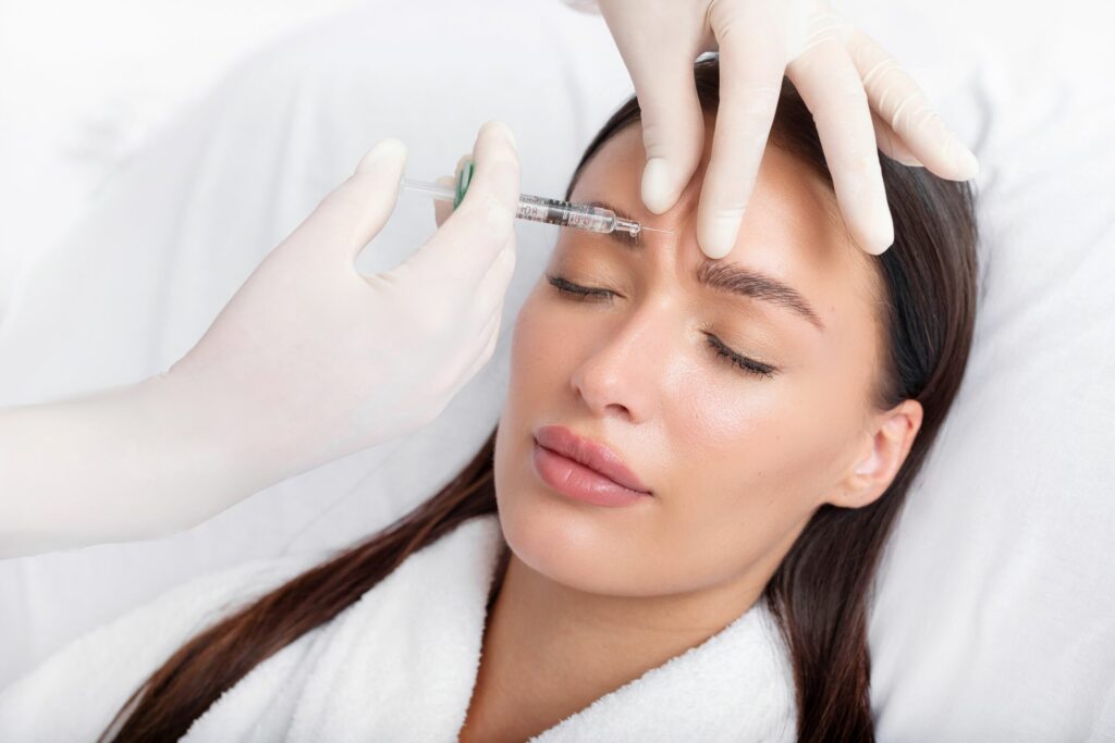 Summer’s Hottest Beauty Treatments You Can Learn at Scottish Beauty Expert