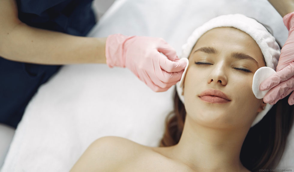 Hurry up avail clinical skincare courses 10 percent discount